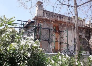 «Ανάσα» ζωής στη βίλα Κεφαλληνού με το έργο προσωρινής στήριξης