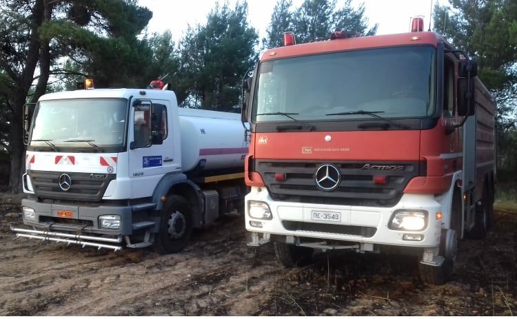 Η Πολιτική Προστασία του Δήμου στην φωτιά στον Άγιο Στέφανο