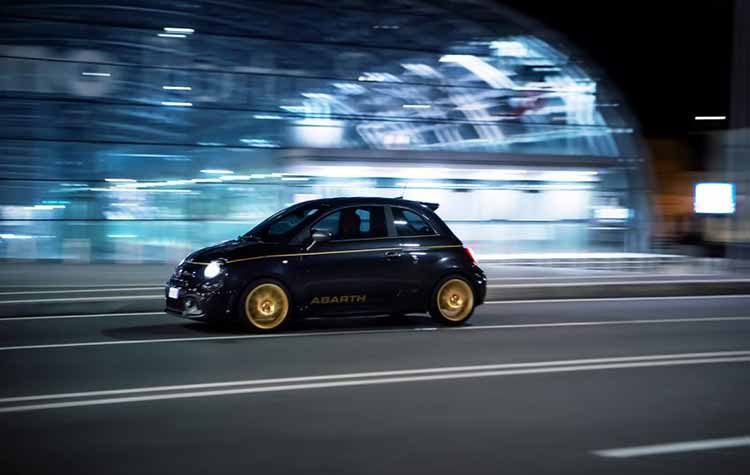 Νέα Abarth 595 Scorpioneoro και Abarth 595 Monster Energy Yamaha