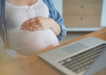Ξανά στο πλευρό των εγκύων οι μαίες του Κέντρου Υγείας