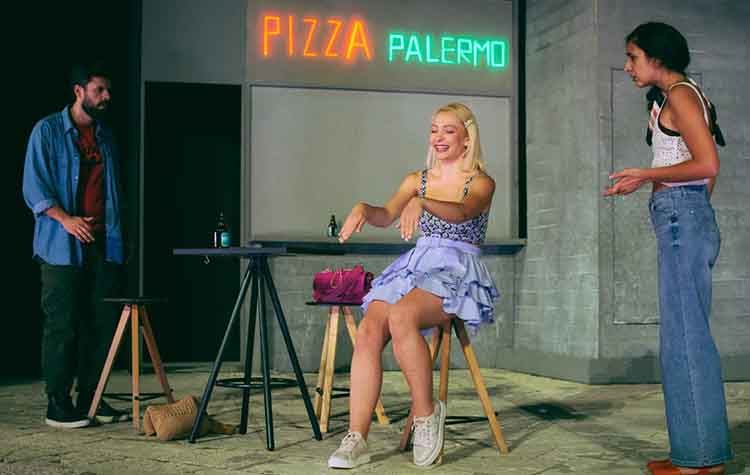 «Καλιφόρνια Ντρίμιν» στο Θέατρο Βράχων «Μελίνα Μερκούρη»