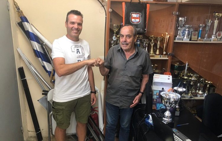 Στο «τιμόνι» της ανδρικής ομάδας πόλο του Νηρέα Χαλανδρίου ο Νίκος Καραμάνης