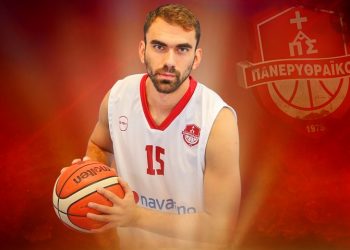 Παρέμεινε στον Πανερυθραϊκό ο Βασίλης Στασινόπουλος