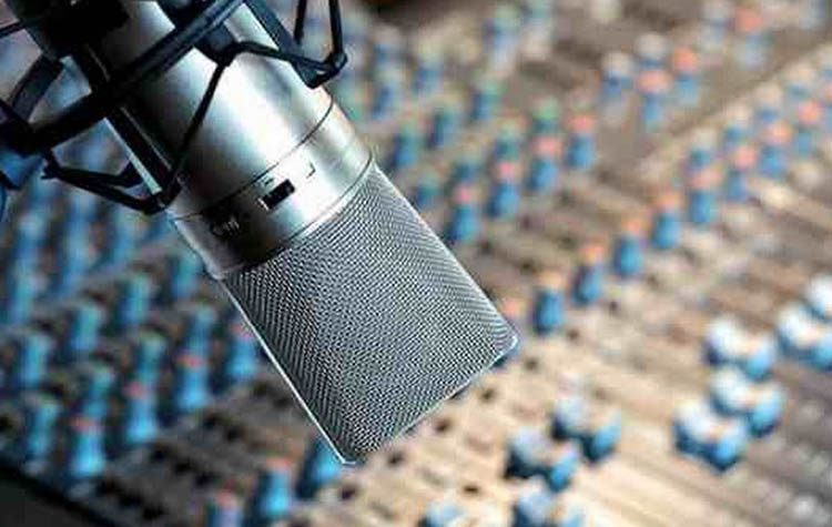 Ραδιοφωνικός σταθμός 1ου Γυμνασίου Παπάγου: Όταν οι μαθητές γίνονται… δημοσιογράφοι