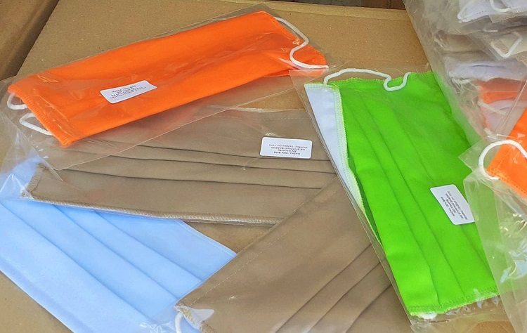 Μάσκες για μαθητές και εκπαιδευτικούς παρέλαβε ο Δήμος από την ΚΕΔΕ