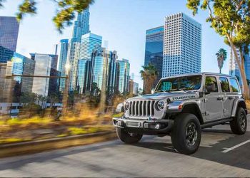 Jeep: Tο Wrangler 4xe πλαισιώνει τα αντίστοιχα Renegade 4xe και Compass 4xe