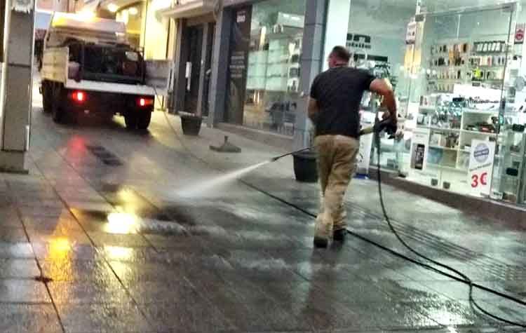Εκτεταμένοι καθαρισμοί και απολυμάνσεις στον Δήμο