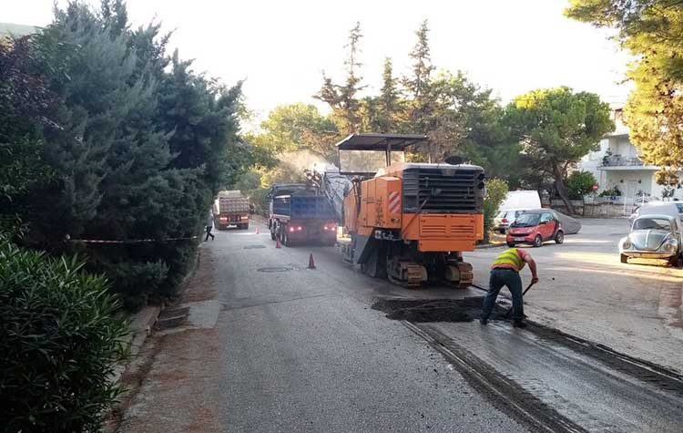 Ασφαλτοστρώσεις από τον Δήμο σε δρόμους του Ψυχικού