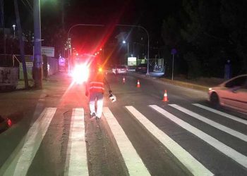 Εργασίες διαγράμμισης διαβάσεων πεζών από τον Δήμο