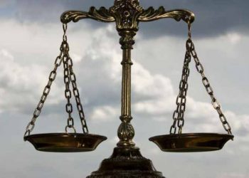 Δικαιοσύνην μάθετε…