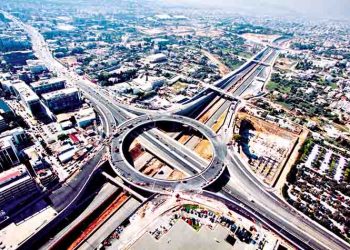 Επίσκεψη του Ελληνοαμερικανού Γερουσιαστή Λεωνίδα Ραπτάκη στον περιφερειάρχη Αττικής Γ. Πατούλη