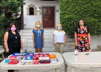 Σχολικά είδη για τις ευπαθείς ομάδες συγκέντρωσε η Ένωση Γονέων
