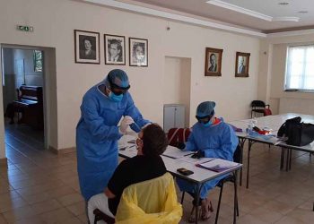 Εντατικός στοχευμένος δειγματοληπτικός έλεγχος στα σχολεία της Αττικής από Περιφέρεια και ΙΣΑ