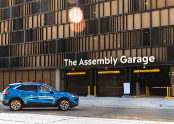 Οχήματα της Ford κινούνται και σταθμεύουν μόνα τους!