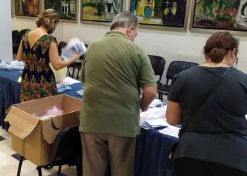 Δήμος Αμαρουσίου: Έφτασαν οι μάσκες, διανέμονται στα σχολεία