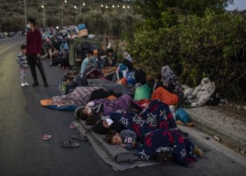 Δίκτυο Πολιτών Ηρακλείου: «Μια αγκαλιά για την Λέσβο»