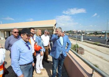 Πατούλης σε Σγουρό για παραλιακό μέτωπο: «Θα δώσουμε λύσεις,  εκεί που οι προηγούμενες διοικήσεις απέτυχαν»