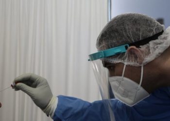 «Νίκη των Πολιτών»: «Να μην ανοίξει το 8ο Δημοτικό τη Δευτέρα - Τεστ σε όλα τα σχολεία»