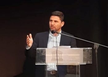 «Αλλάζουμε»: «Δύο κρίσιμα ερωτήματα για τον Π. Φαραντάτο»