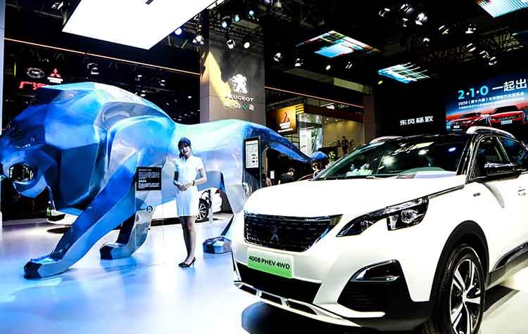 Η Peugeot στο σαλόνι αυτοκινήτου του Πεκίνου