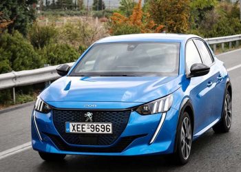 Το νέο Peugeot e-208 κερδίζει τον τίτλο του καλύτερου ηλεκτρικού αυτοκινήτου