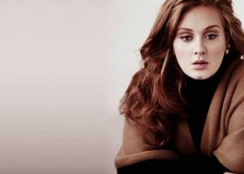 Αdele: Επιστρέφει!