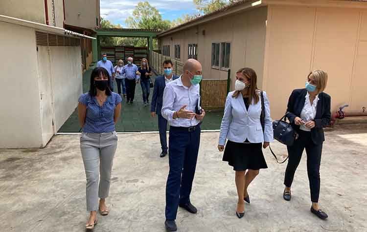 Συνεργασία στον τομέα της ψυχικής υγείας γονέων και μαθητών συμφώνησαν η Δ. Κεχαγιά με τη Ζ. Ράπτη