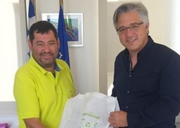 Επίσκεψη του δημάρχου Βοΐου στο Δημαρχείο Λυκόβρυσης - Πεύκης