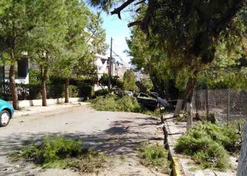 «Βομβαρδισμένο» τοπίο το Ηράκλειο από τη νεροποντή - Τραυματίες και καταστροφές (φωτο)