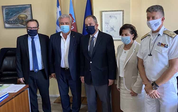 Επί τάπητος η αξιοποίηση του λιμανιού του Λαυρίου