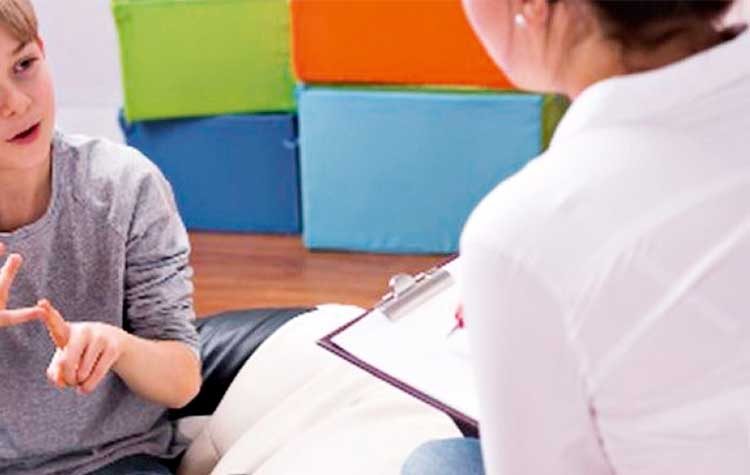 Ψυχολόγοι στα σχολεία: Κάλλιο αργά παρά ποτέ (;)