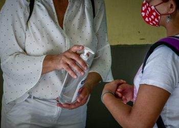 «Μπαράζ» κρουσμάτων σε σχολεία της πόλης