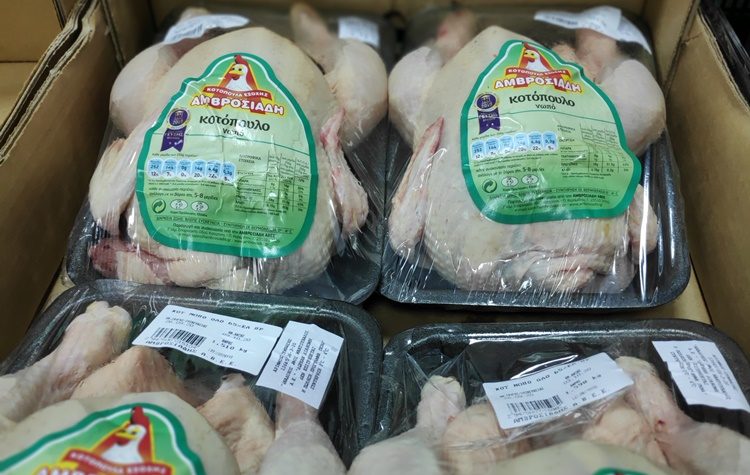 Διανομή νωπού κοτόπουλου σε 114 οικογένειες του Δήμου