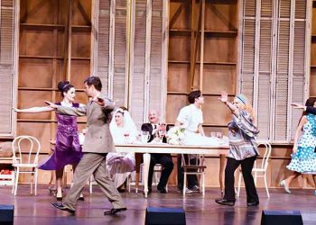 «Φεγγάρι από χαρτί» στο θέατρο REX - Σκηνή «Μαρίκα Κοτοπούλη»