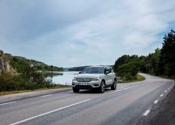 Volvo: Η τεχνολογία αυξάνει την ασφάλεια, όταν χρησιμοποιείται σωστά