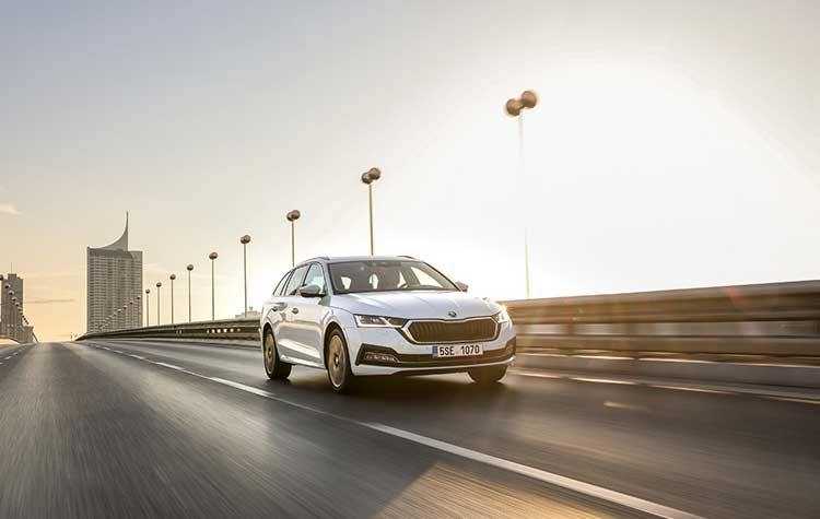 Η νέα Skoda Octavia IV άμεσα διαθέσιμη στην Ελλάδα