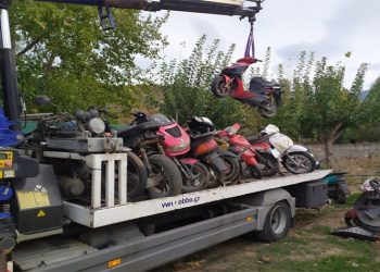 Απόσυρση εγκαταλελειμμένων δικύκλων