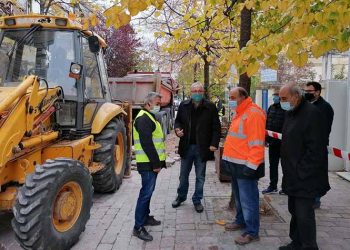 Αυτοψίες Αμπατζόγλου σε έργα στην Αγία Φιλοθέη στο κέντρο