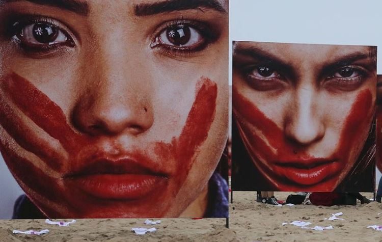 Σύλλογος Γυναικών: «Δεν αποδεχόμαστε τη βία των εκμεταλλευτών μας»