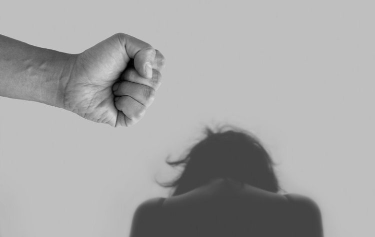 Συμβουλευτικό Κέντρο «άμυνας» από τον Δήμο κατά βίας και διακρίσεων στις γυναίκες