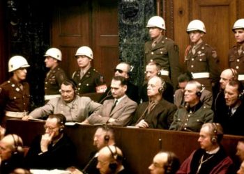 ΠΕΑΕΑ-ΔΣΕ: «Η 20η Νοέμβρη υπενθυμίζει ότι όσο υπάρχει καπιταλισμός, ο φασισμός δεν πεθαίνει»