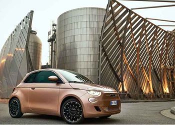 Νέο ηλεκτρικό Fiat 500: Ήρθε για να αλλάξει σελίδα στην ηλεκτροκίνηση
