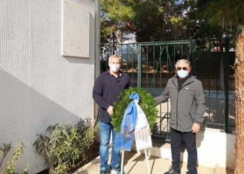 Συμβολική κατάθεση στεφάνου για την επέτειο της εξέγερσης του Πολυτεχνείου
