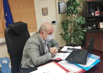 Νέα μέτρα για τον κορωνοϊό ανακοίνωσε ο Γιάννης Καλαφατέλης