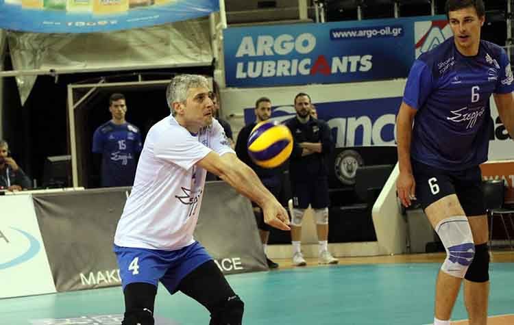 O ΑΟΠ Κηφισιάς τίμησε τον Γιώργο Καπέλλα για την πολυετή προσφορά του