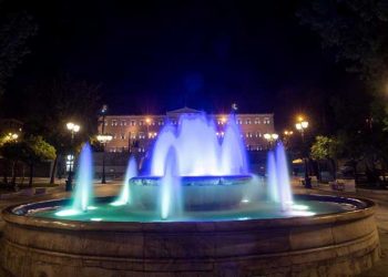 Lockdown: Αγωνία για την αγορά