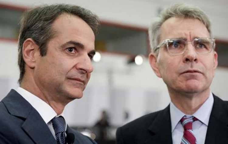 Ο «φίλος» Πάιατ αναχωρεί