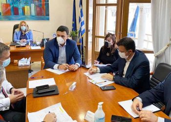 Στο «κόκκινο» η Θεσσαλονίκη - Ενίσχυση της Βόρειας Ελλάδας με 50 ΜΕΘ