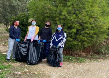 Εύσημα στην εθελοντική ομάδα «Save your hood» από τον Α. Κονδύλη