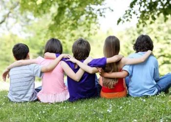 «Η αυτοεκτίμηση και η ενσυναίσθηση των παιδιών» από τη Σχολή Γονέων του Κρυστάλλειου